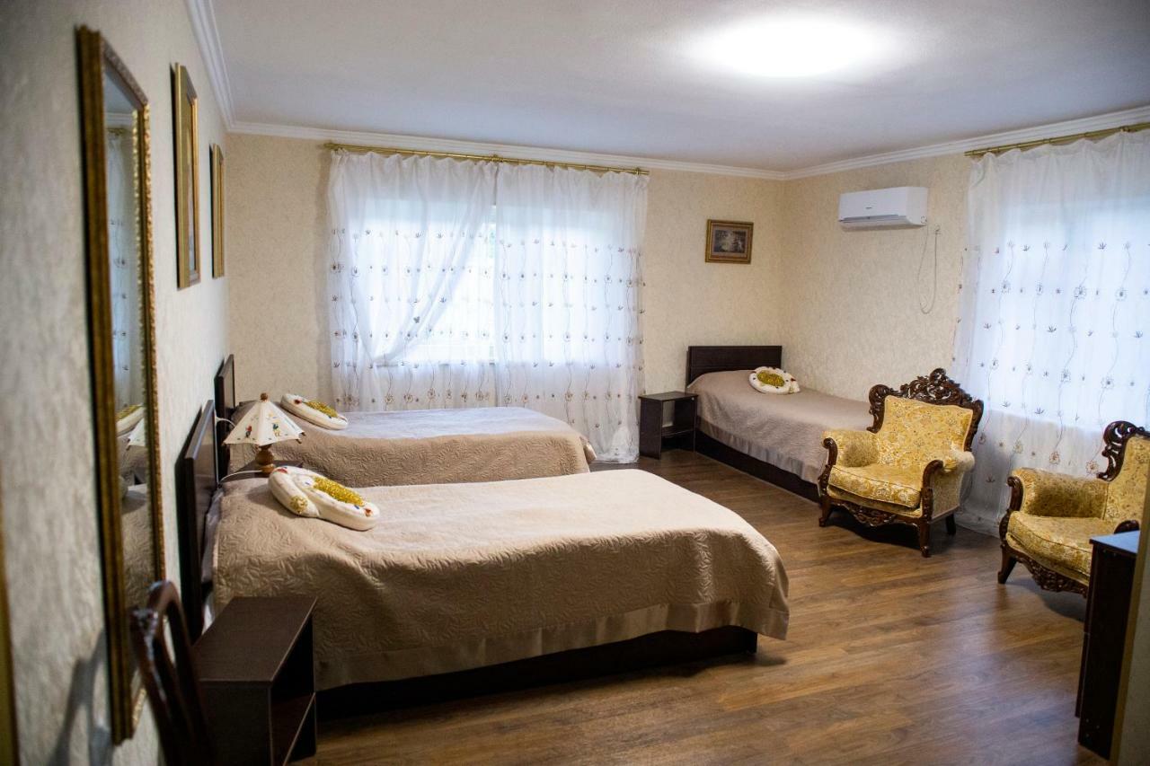 Hotel Art House Kutateli Tskaltubo Exterior foto